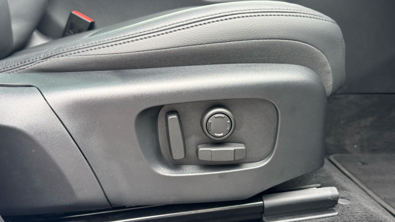 Land Rover Range Rover Evoque 2.0 D200 Dynamic SE 5dr Auto Diesel Hatchback